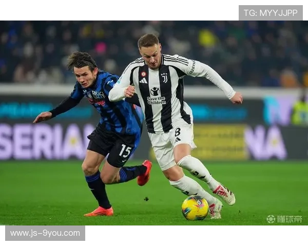 尤文在角球环节的多点轮换制造了混乱并完成进球